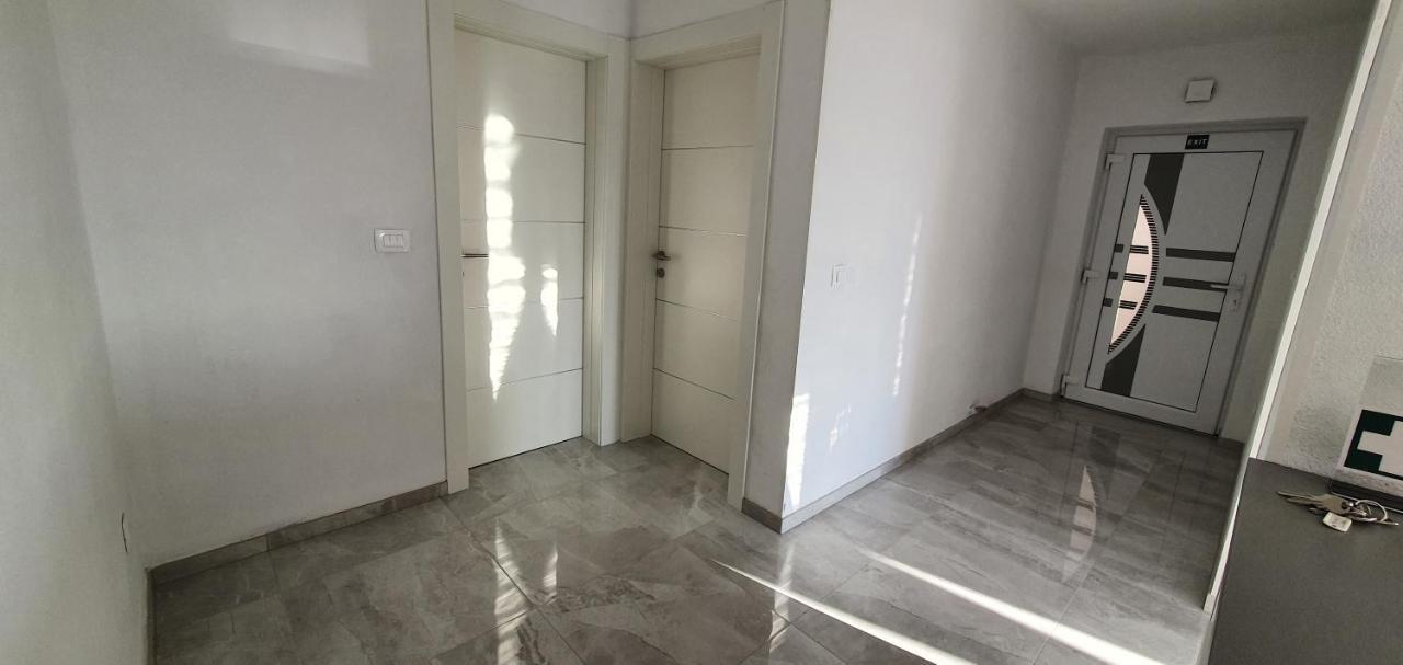 Apartmani Naomi&Leo Senj  Exterior foto